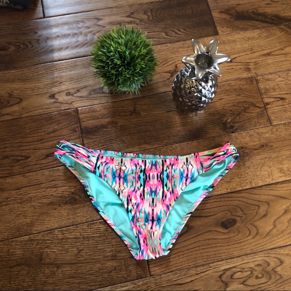 Bikini bottom